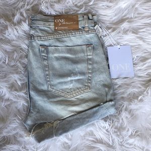 ONE by One Teaspoon “Chargers” Shorts